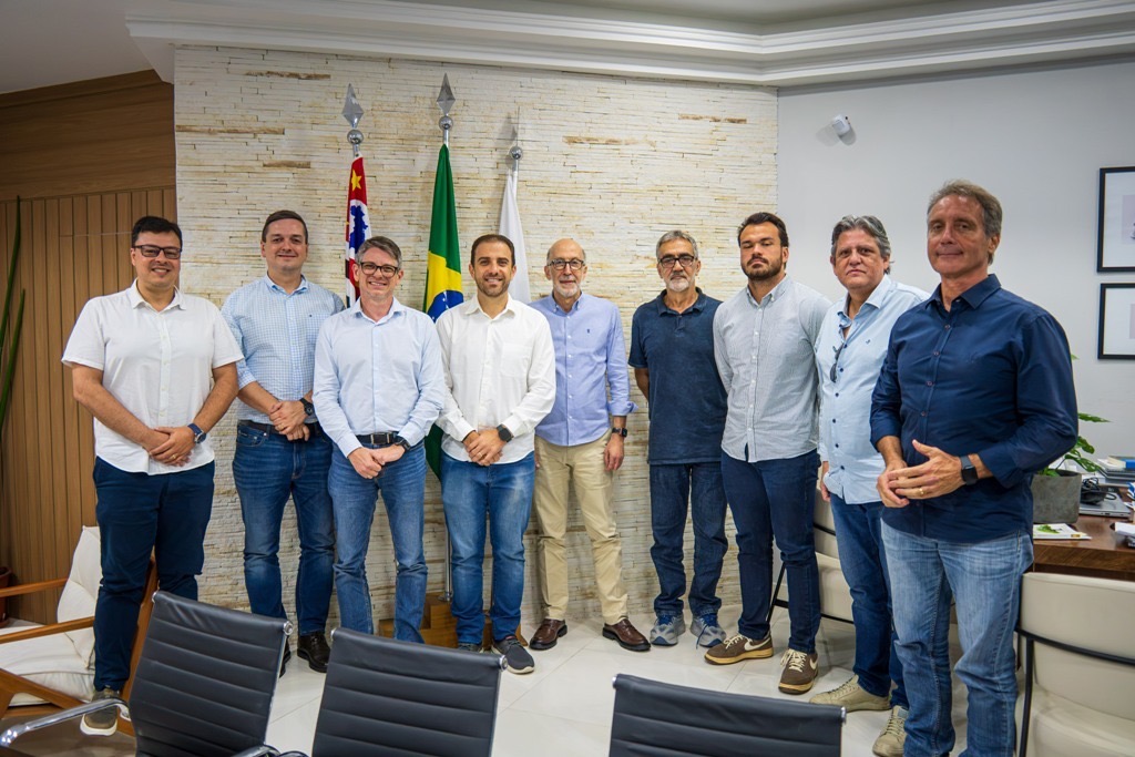 Representantes do Governo de São Paulo visitam obras de convênios firmados com a Prefeitura de Caraguatatuba