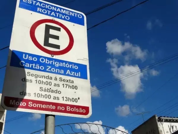 Câmara de Ubatuba rejeita projeto e mantém aumento em cobrança de Zona Azul; novos valores valem a partir desta sexta (9)