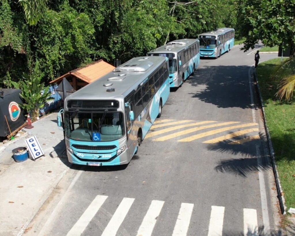 São Sebastião terá ônibus gratuitos no segundo turno das eleições neste domingo (25); Boraceia terá reforço
