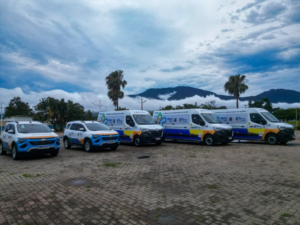 São Sebastião avança na melhoria do transporte de pacientes com cinco novos veículos