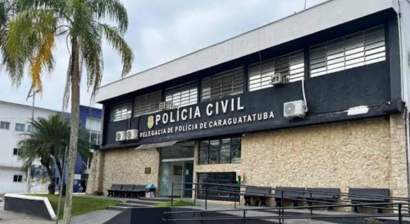 Mulher de 23 anos é baleada após sair de adega com namorado e ser atacada por criminosos de moto em Caraguatatuba