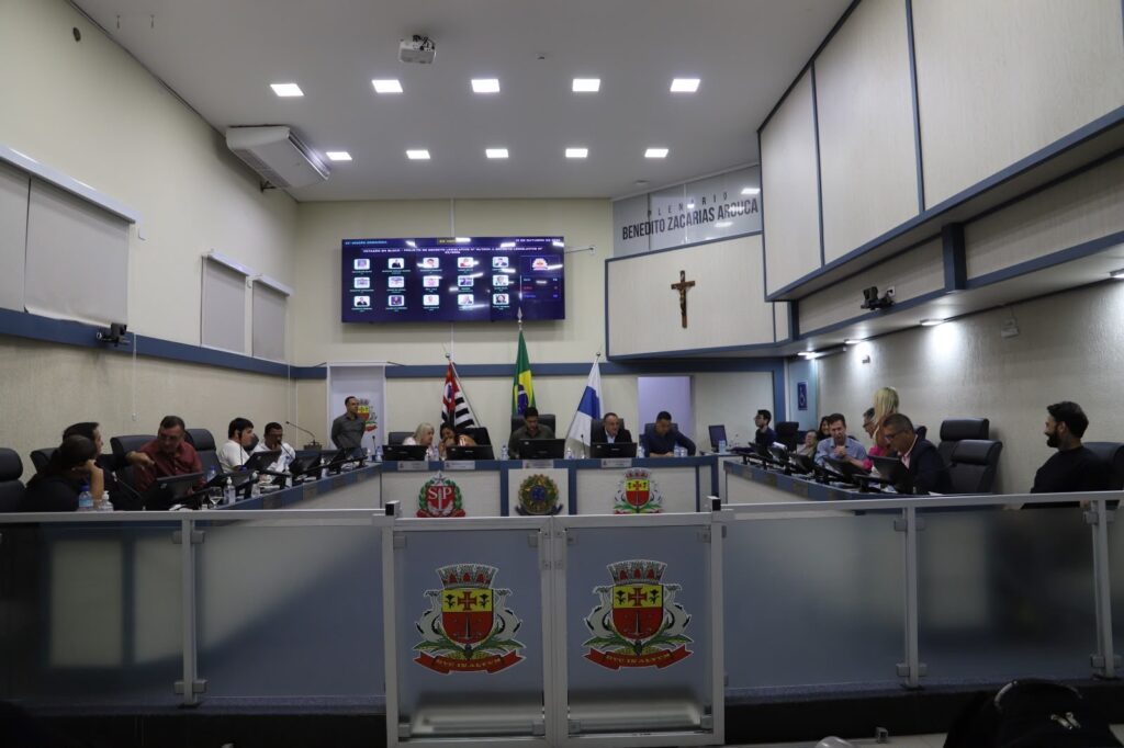 Câmara de Caraguá aprova regras para uso de vagas por pessoas com fibromialgia